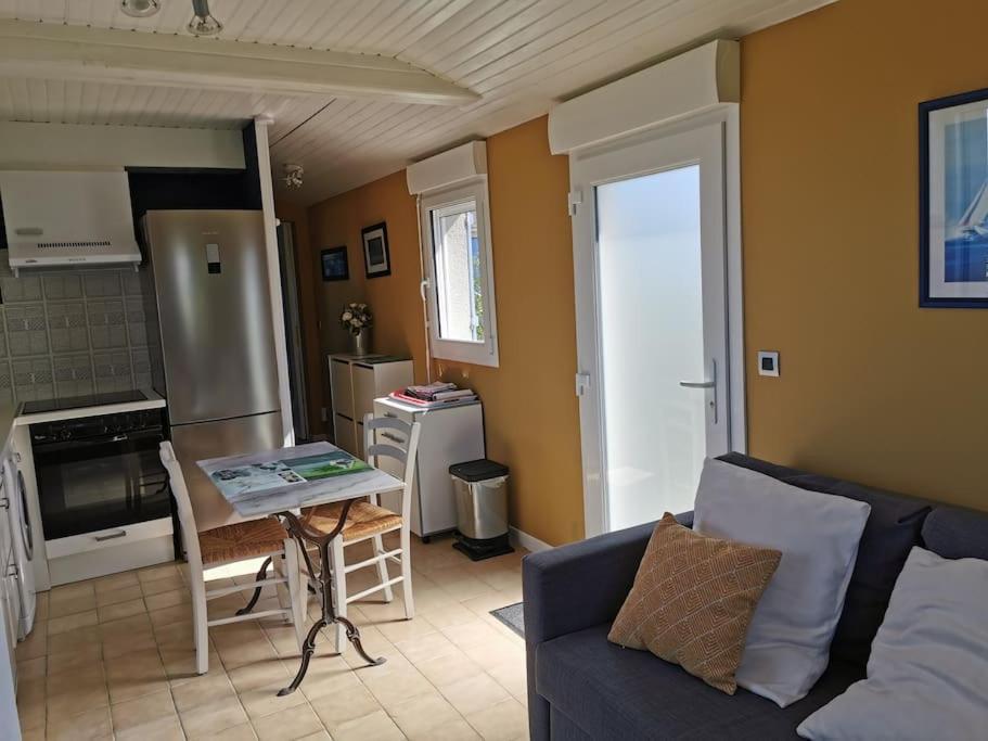 Dependance Au Calme Dans Notre Jardin Villa Saint-Aubin-Des-Preaux Dış mekan fotoğraf